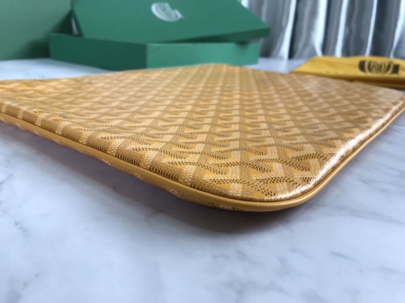 Goyard Clutch Bags